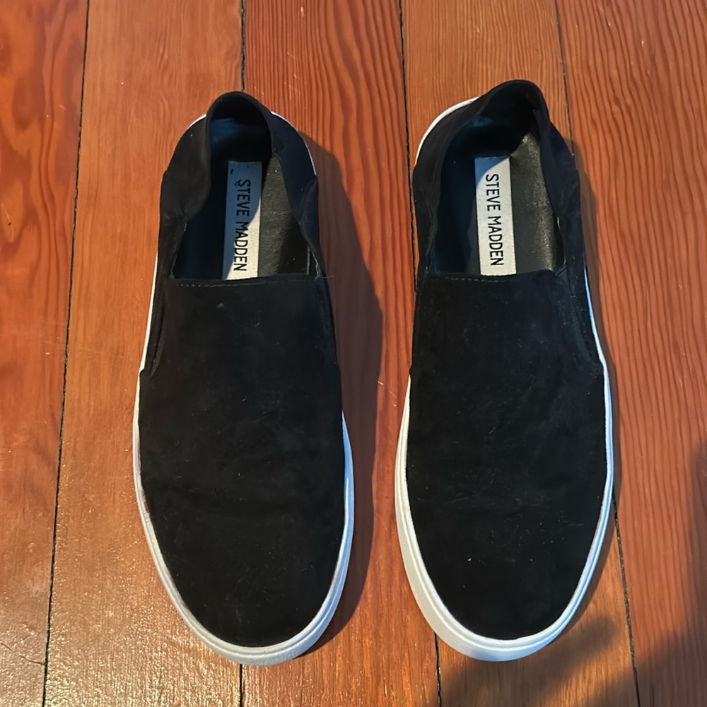 Steve Madden slip on sneakers